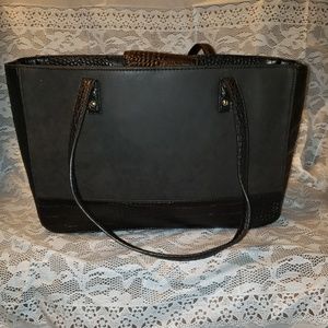 BUENO Purse